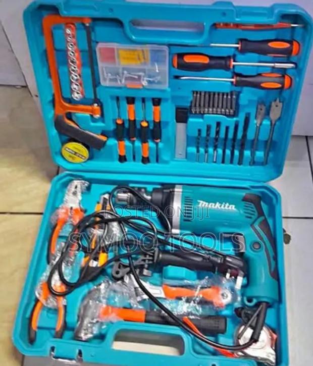 Makita Electric Hammer Drillset 710W - main view