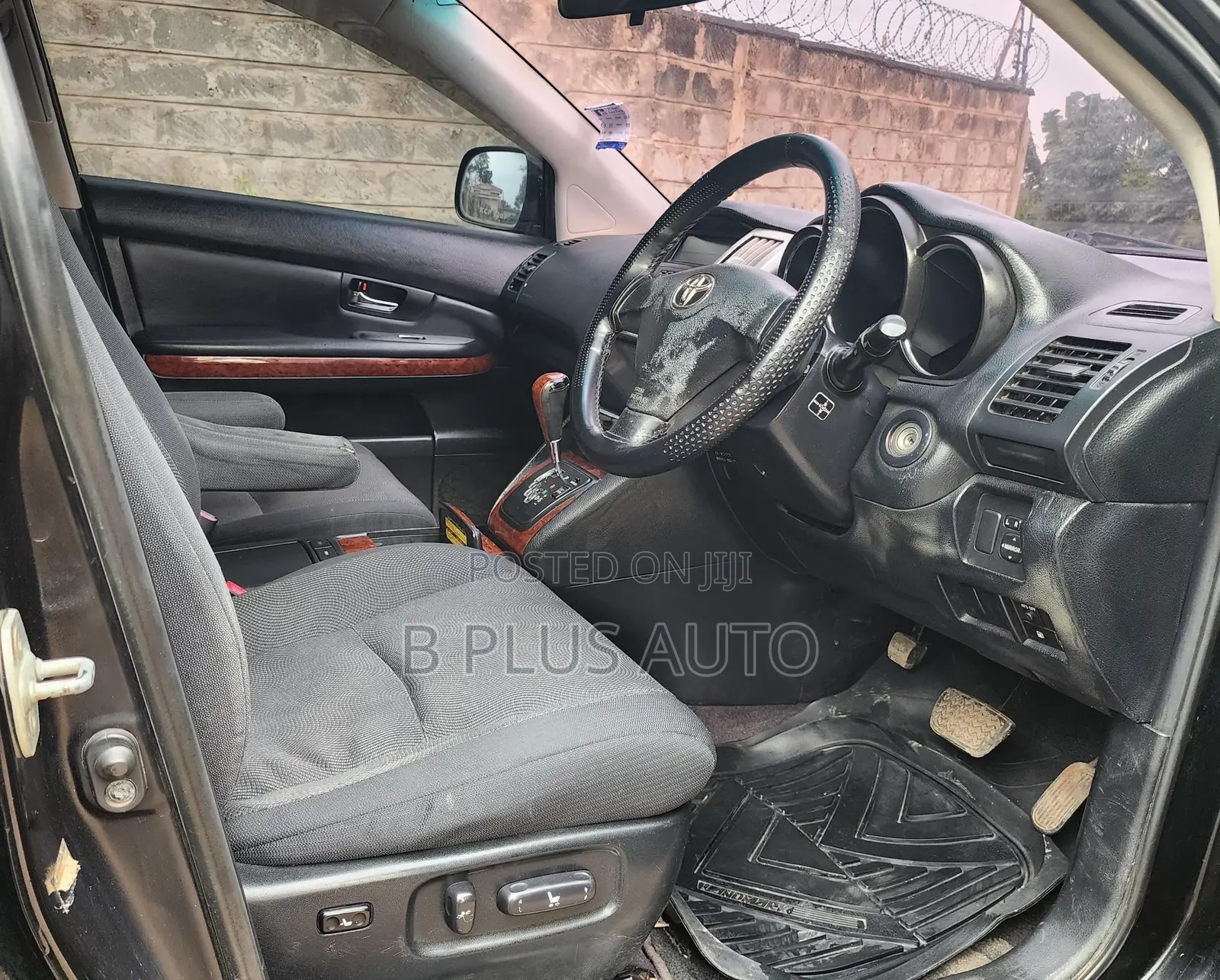 Toyota Harrier 2010 Black