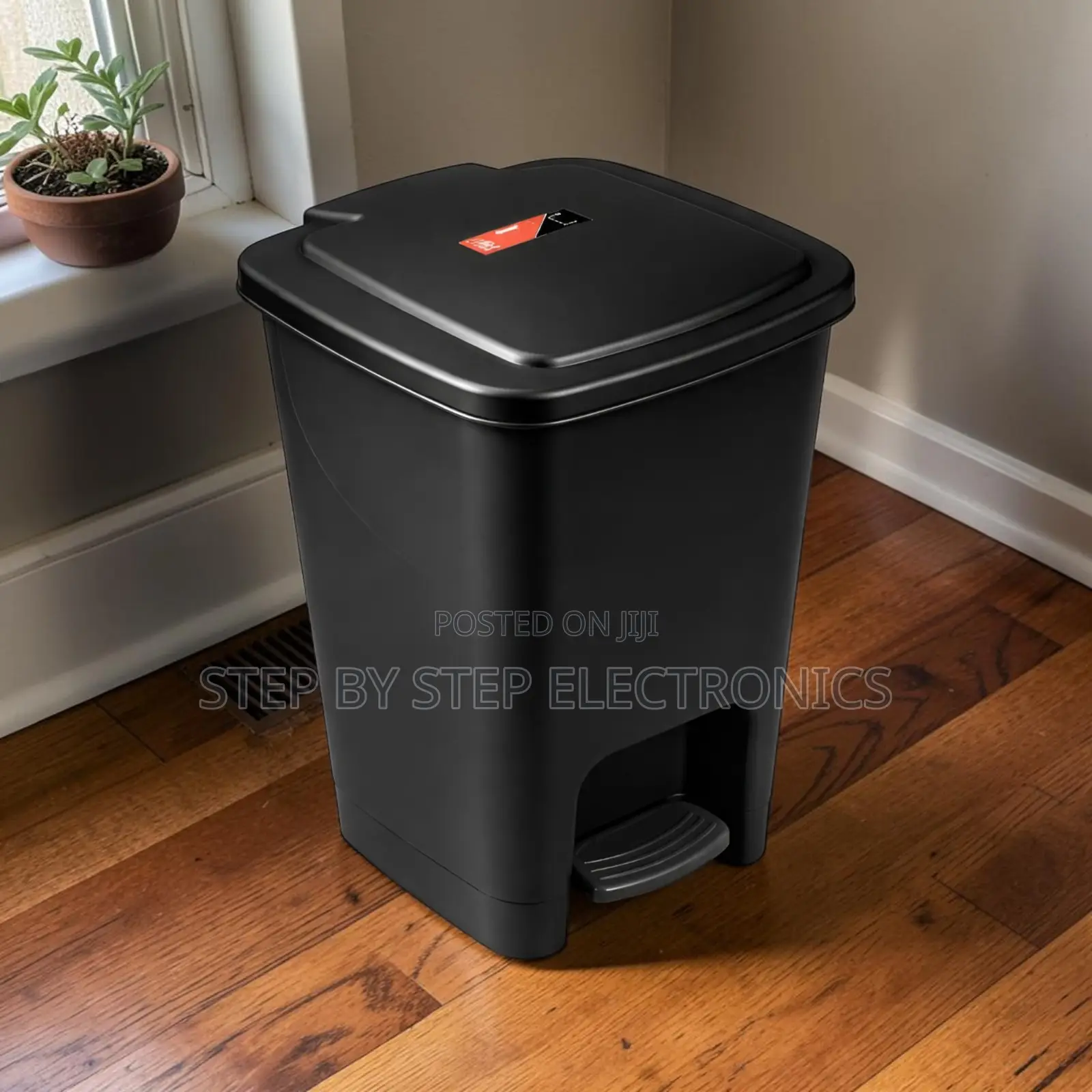 Bulk Prices 30L Litres Hard Plastic Waste Garbage Dust Pedal Bin
