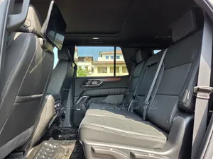 New GMC Yukon 2024 Gray