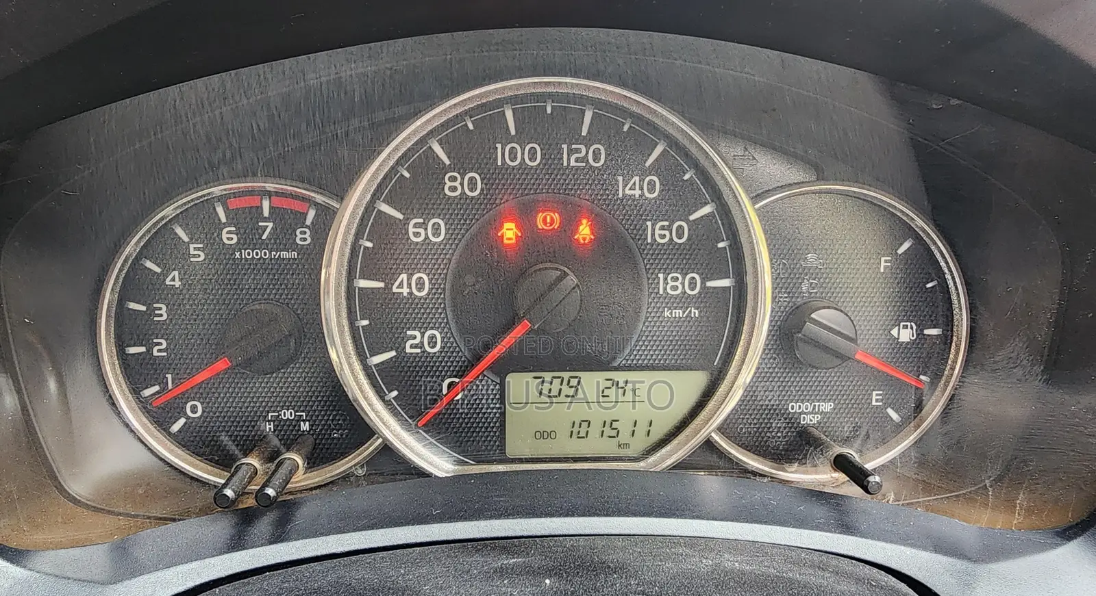 Toyota Axio 2013 Silver