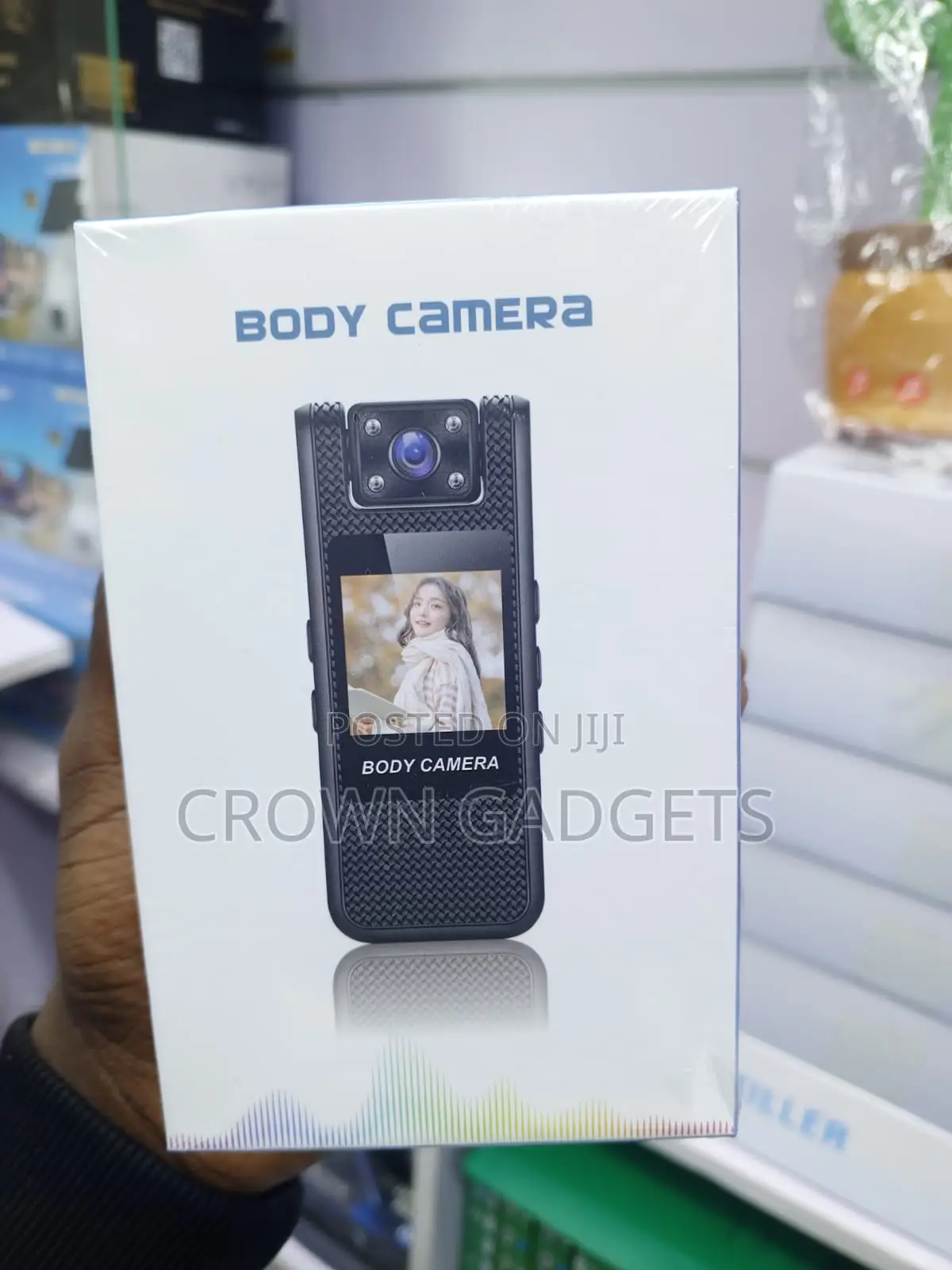 Portable Body Cam With Screen, Clip Mount Loop Recording