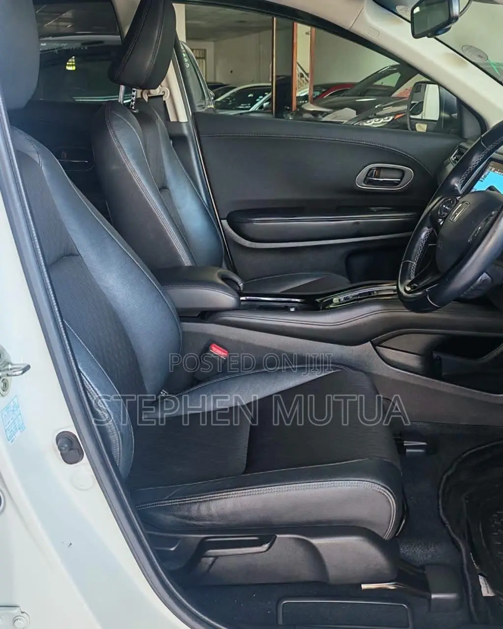 Honda Vezel 1.5 Hybrid 2WD 2020 White