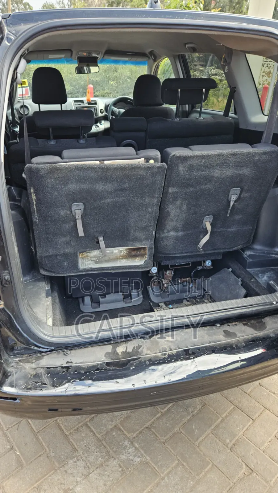 Toyota Vanguard 2010 Black