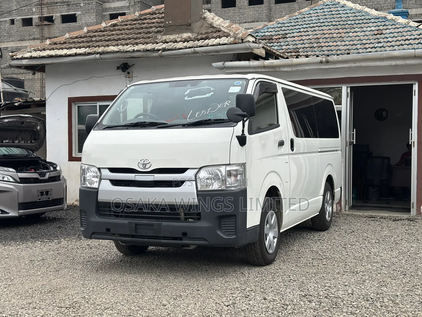 Toyota HiAce 2019 White