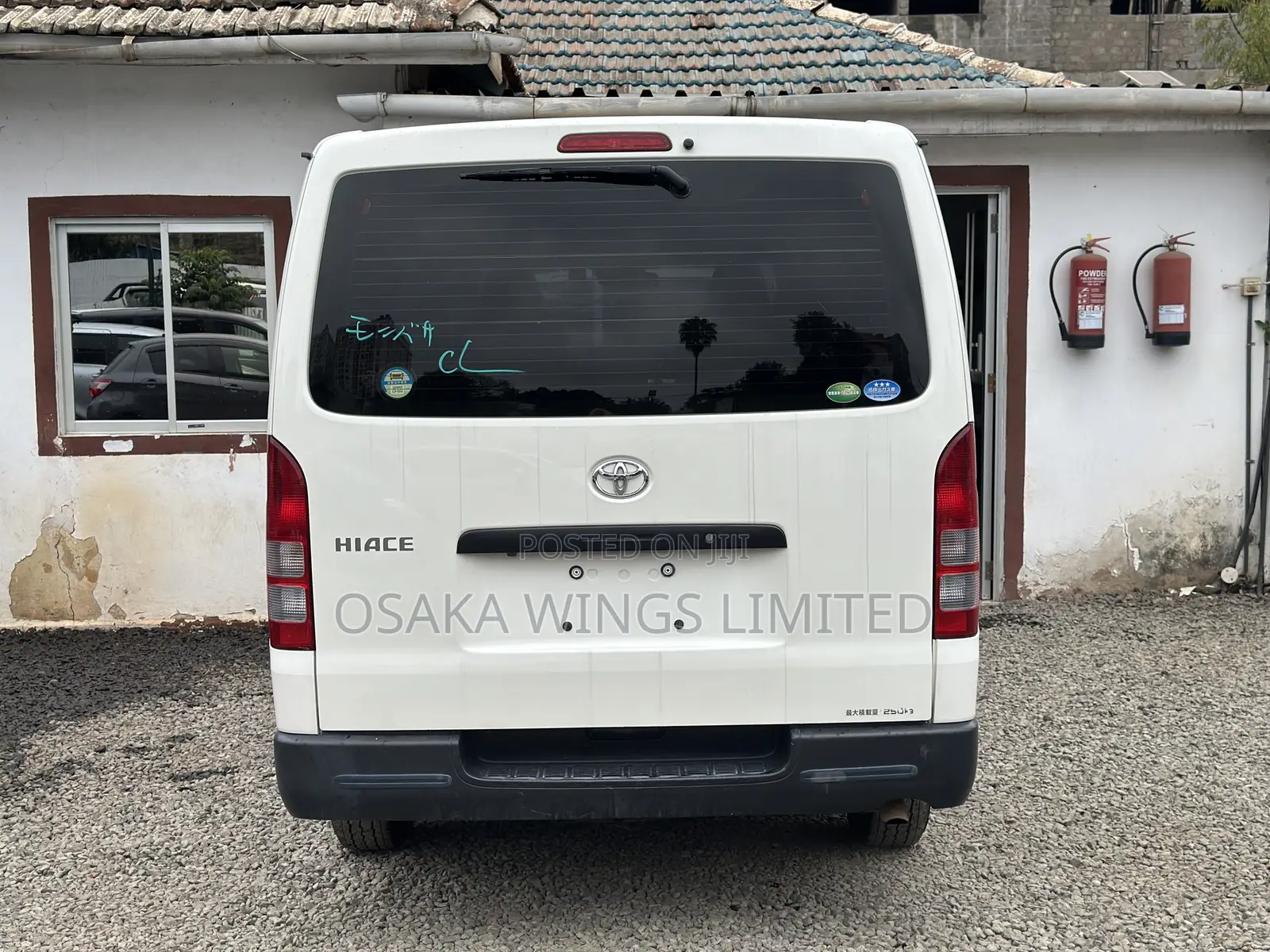 Toyota HiAce 2019 White