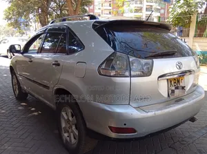 Toyota Harrier 2004 Silver