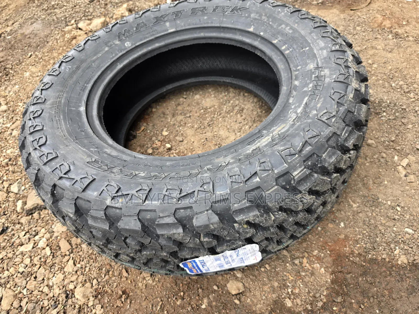 265 /70 R17 Maxtrek (Hill Tracker)ALL TERRAIN.