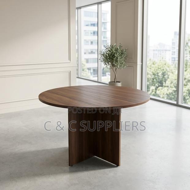 Round Brown Meeting Table. - thumbnail 3