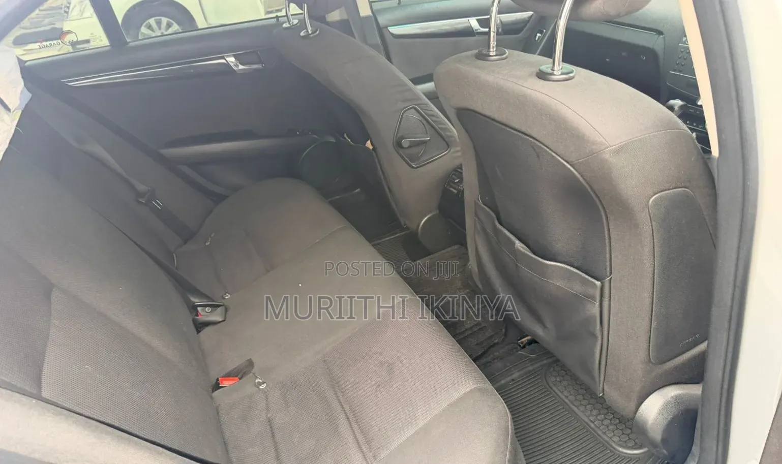 Mercedes-Benz C200 2011 Silver