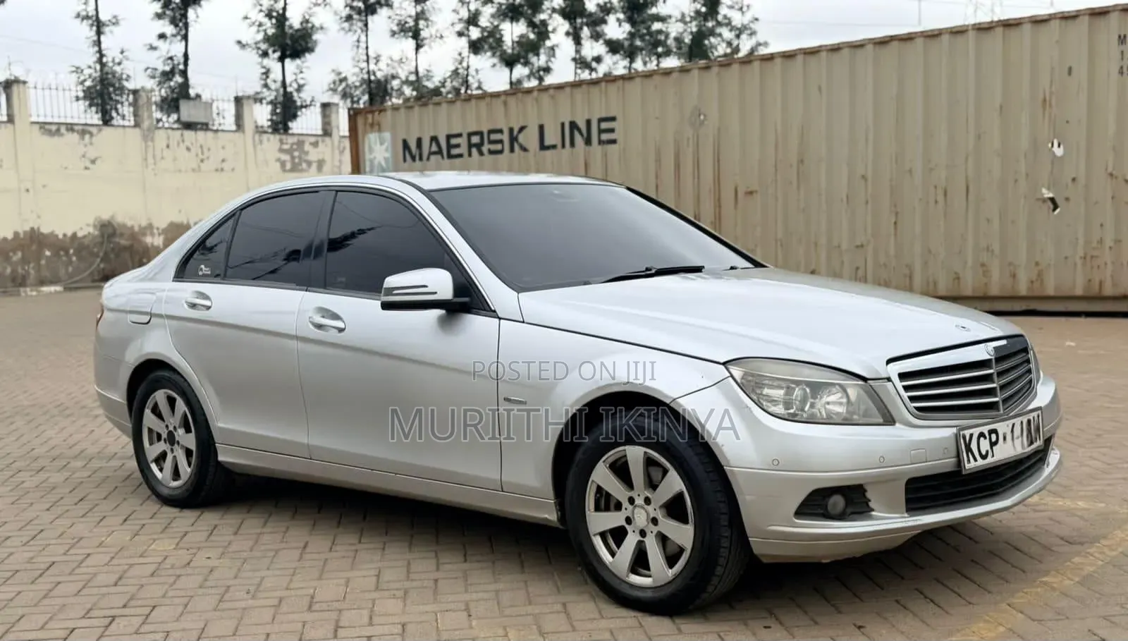 Mercedes-Benz C200 2011 Silver