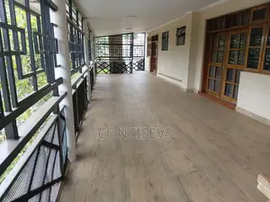 8bdrm Mansion in Nyari Estate Nairobi for sale
