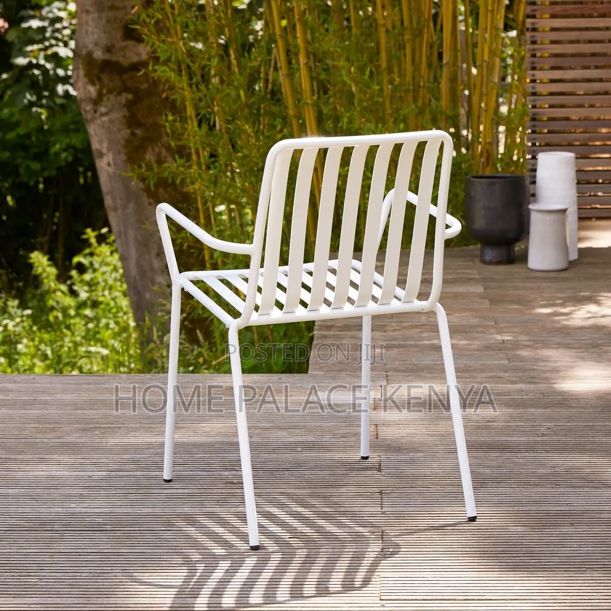 Plastic Chair; Comfortable Plastic Chair for Everyday Use