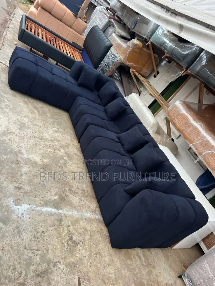 7 Seater L Seat Black Velvet Bubble Design