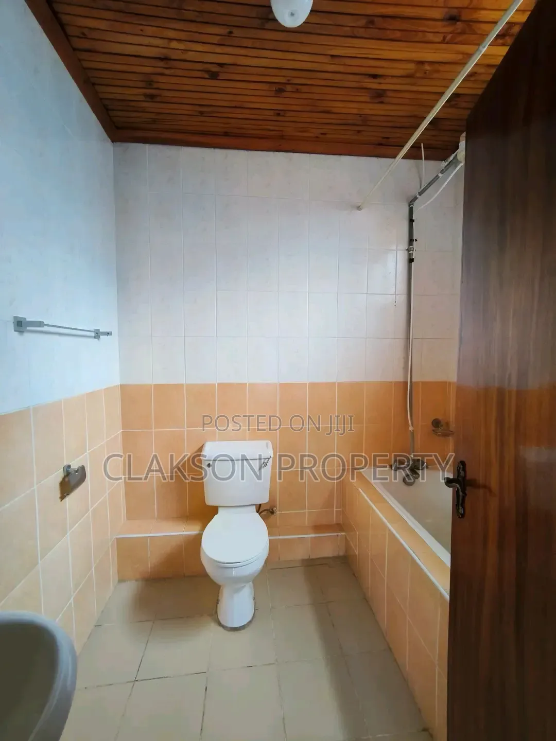 5bdrm Townhouse / Terrace in Kilimani, Hurlingham for rent