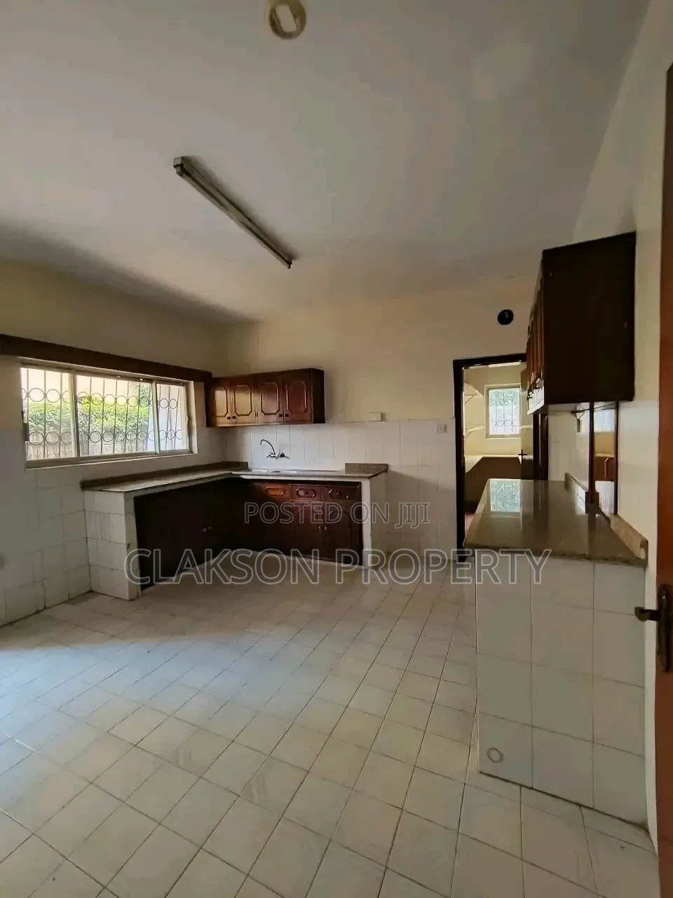 5bdrm Townhouse / Terrace in Kilimani, Hurlingham for rent