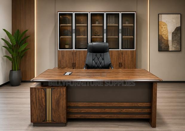 Executive Boss Desk With Storage Cabinet - main view
