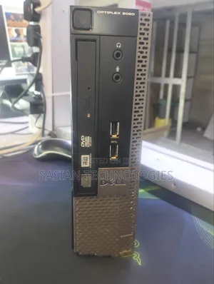 Desktop Computer Dell OptiPlex 9020 4GB Intel Core i7 HDD 500GB