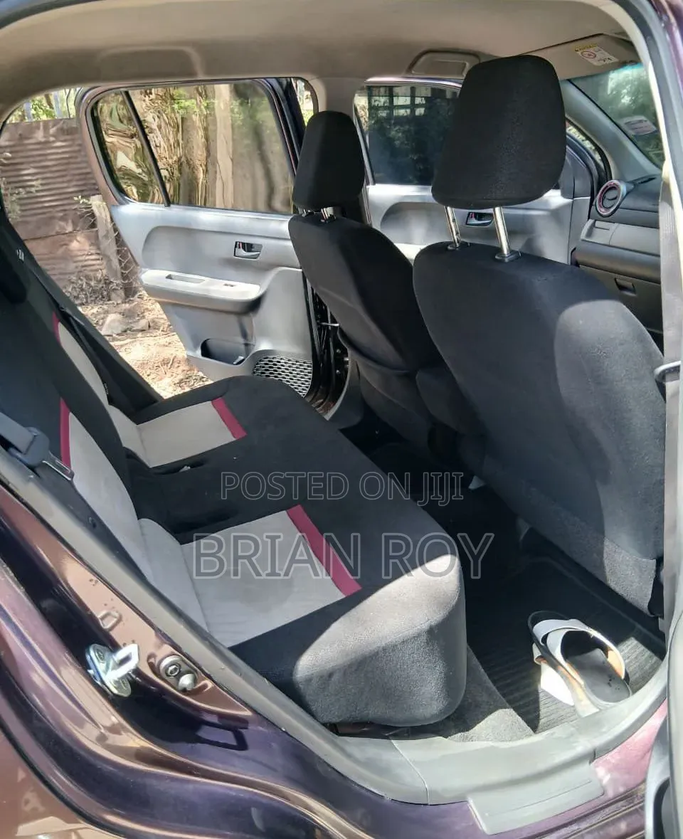 Toyota Passo 2017 Brown