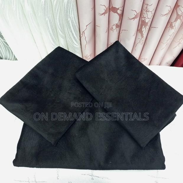 Three Pieces Bed Runner Set
One Piece Runner
Two Pillow Covers - thumbnail 11