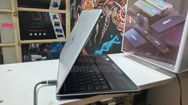 Laptop Dell Latitude E7240 8GB Intel Core i7 HDD 128GB - thumbnail 7
