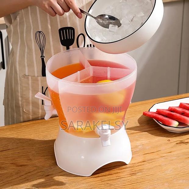 Juice Dispenser - main view
