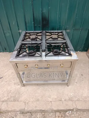 Stainless Steel Commercial Hotel 4 Burner Gas Cooker.
