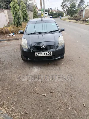 Toyota Vitz 2008 Black