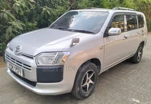 Toyota Succeed 2017 Silver