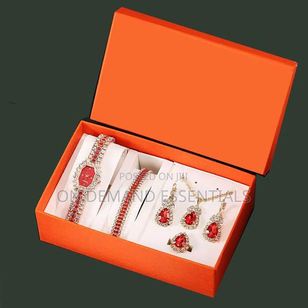 5pcs Ladies Watch Gift Sets