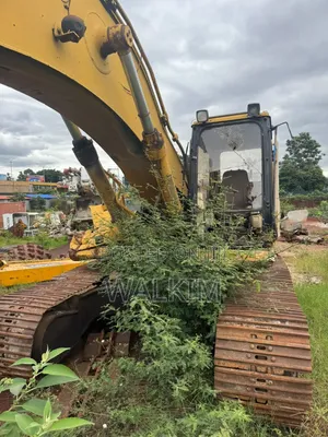 Used CAT 330B Excavator