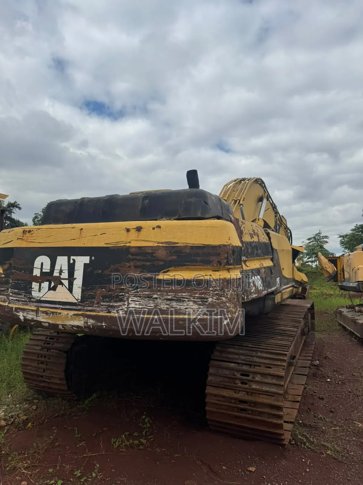 Used CAT 330B Excavator