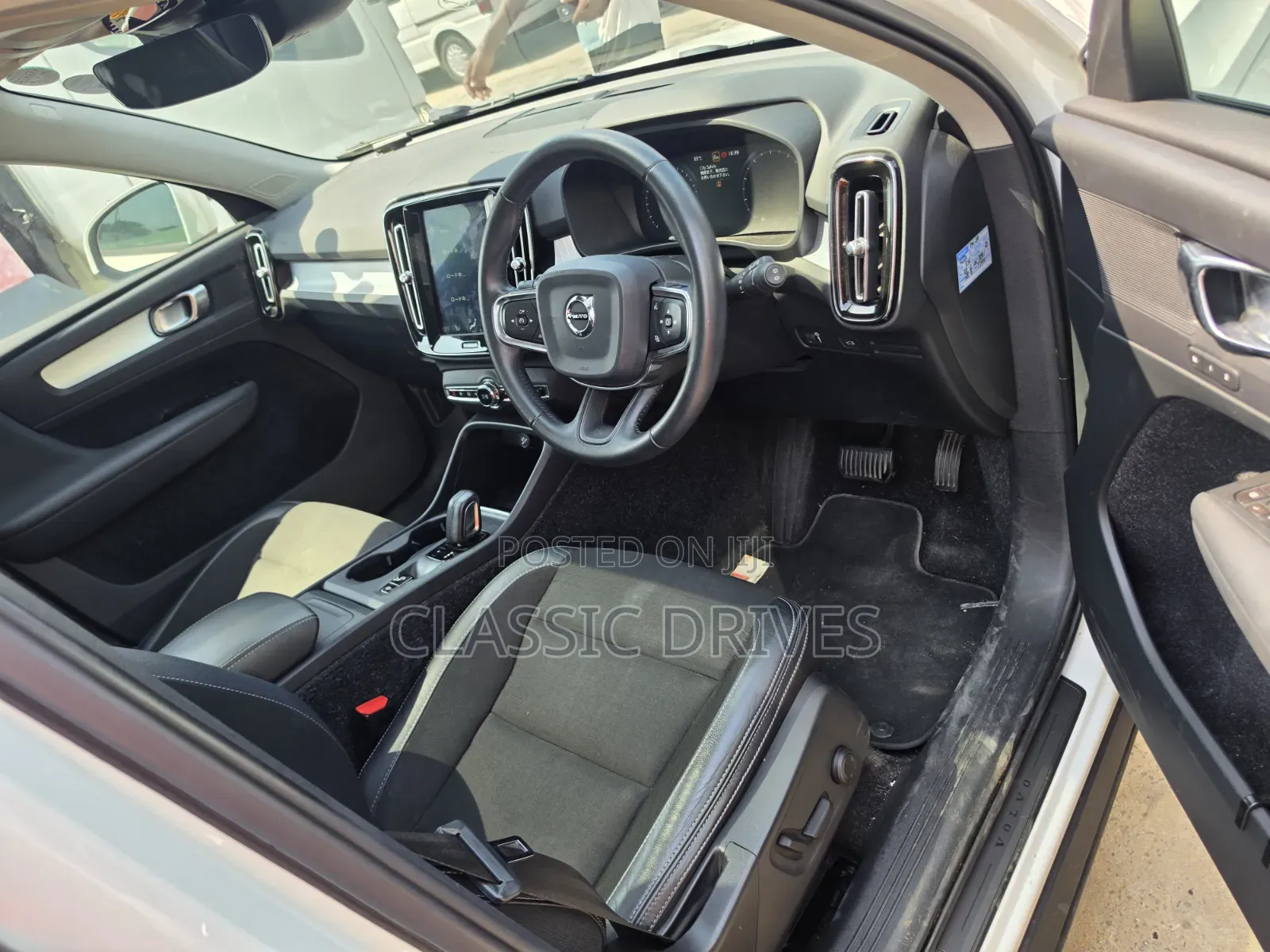 Volvo XC40 2019 White
