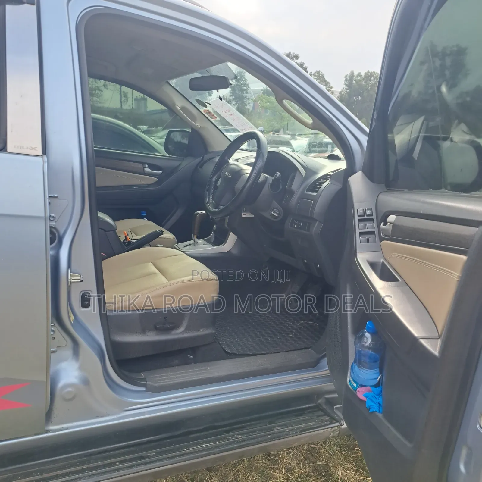 Isuzu MU-X 2015 Blue