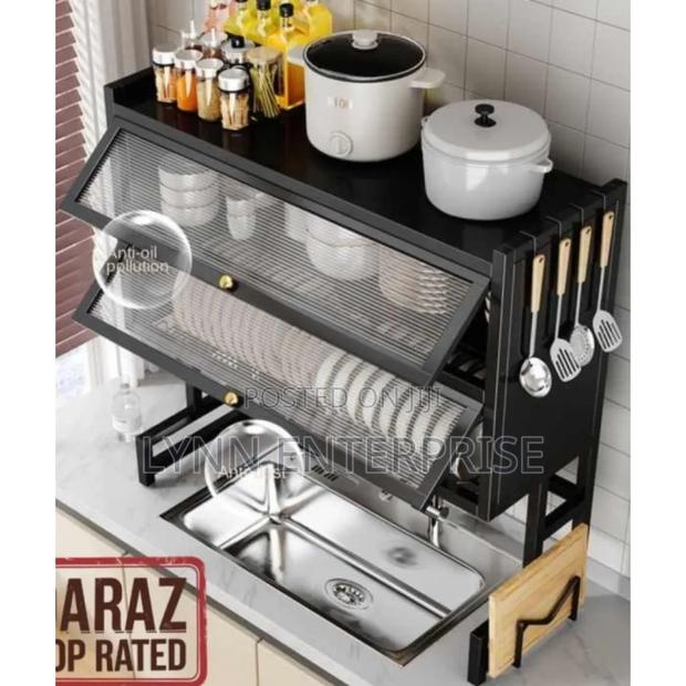 Double Layer Over the Sink With Glass Acrylic
