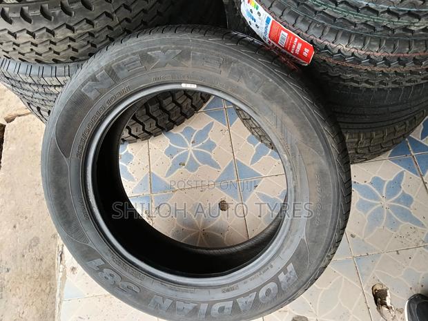 Nexen 235/60r18 Used - thumbnail 5