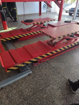 Power Supply 220V /380v Heavy Duty Big Scissor Lift Machine Sunshine