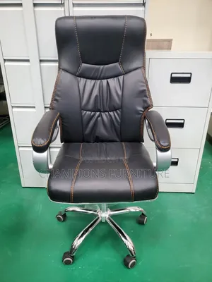 High Back Leather Seivel Office Chair