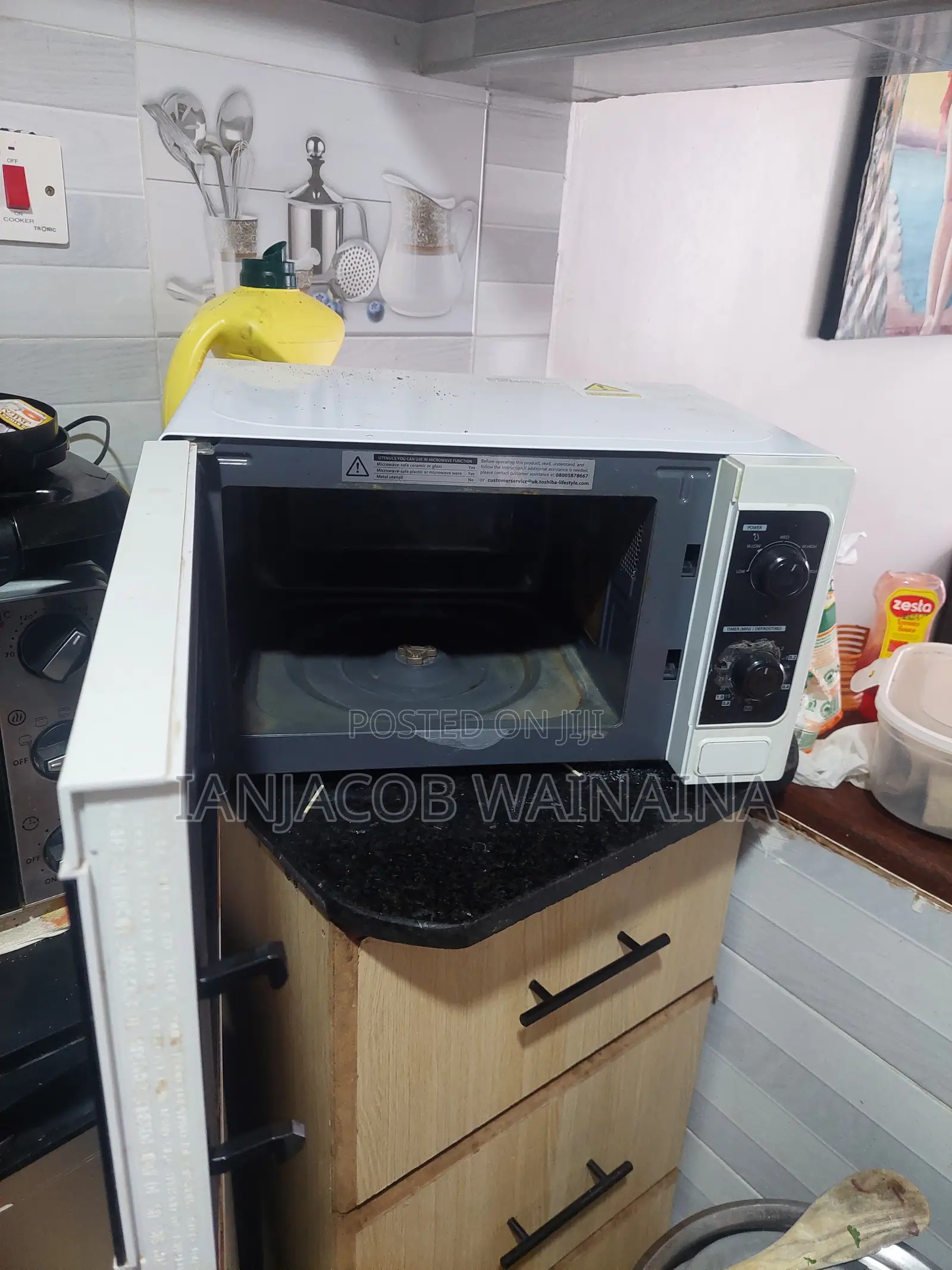 Microwave (Toshiba) for Sale