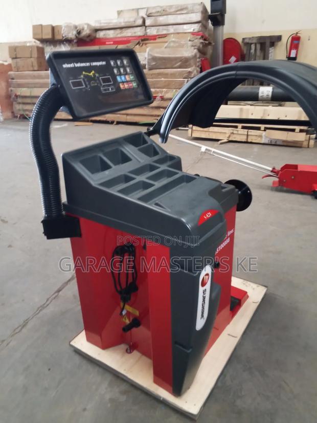 Durable Tyre Balancer Machine - thumbnail 3