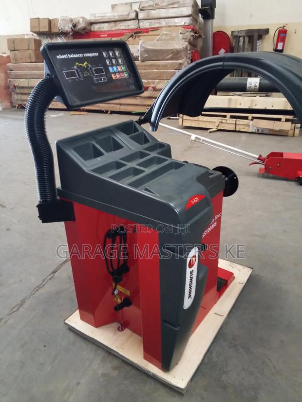 Durable Tyre Balancer Machine - thumbnail 4