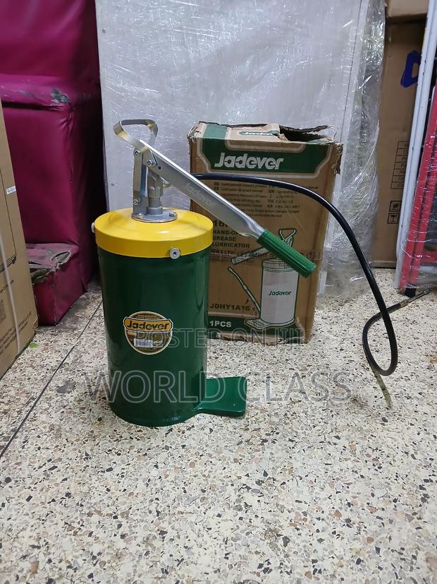Jadever 16KG Hand-Operated Grease Lubricator