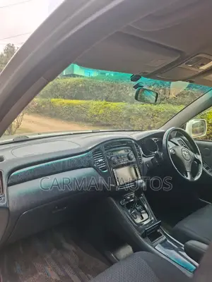 Toyota Kluger 2006 Silver
