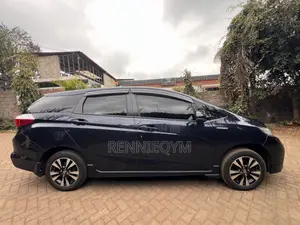 Honda Fit Shuttle 1.5 Hybrid 2WD 2018 Blue