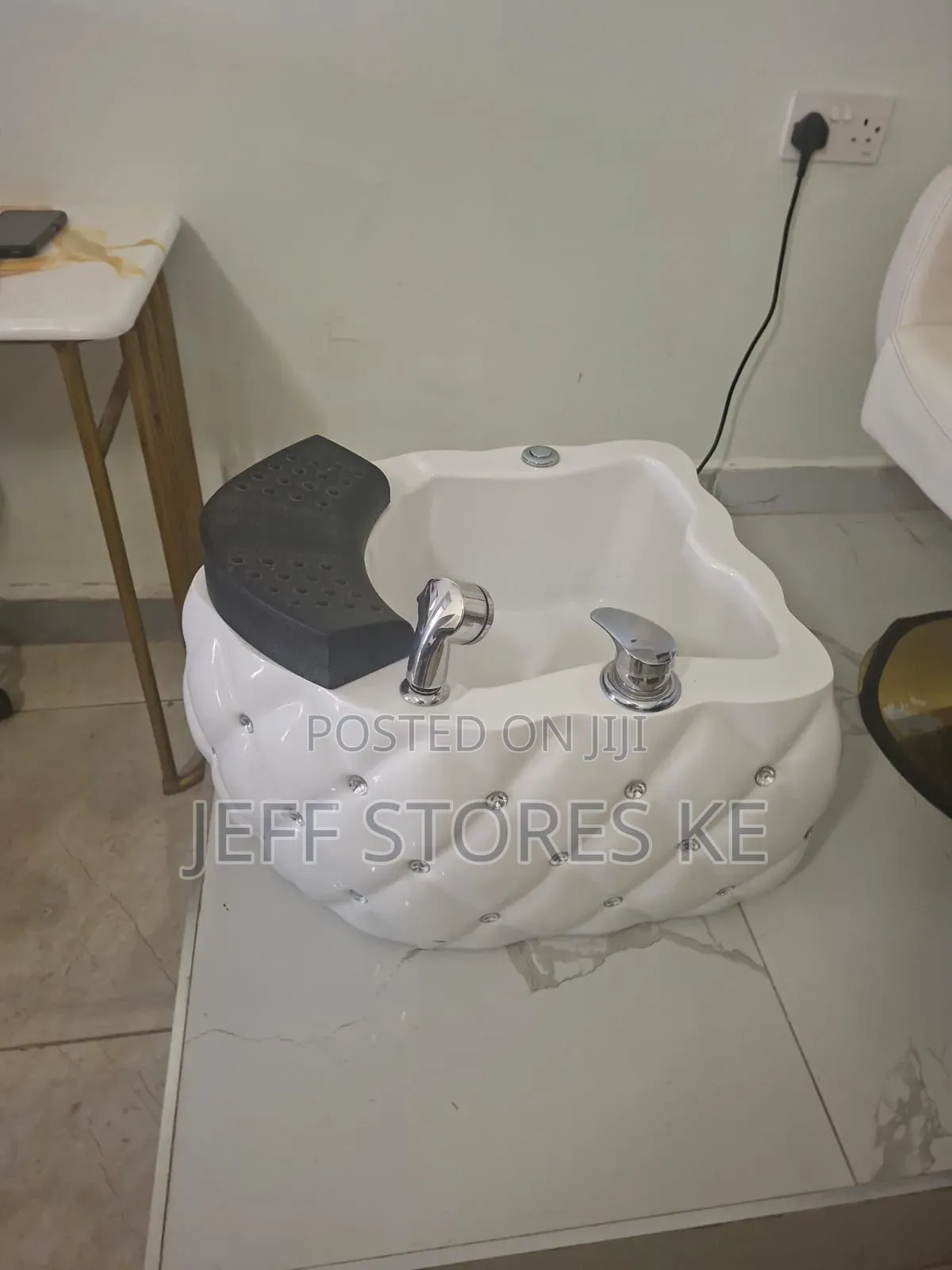 Affordable White Spa Bowl