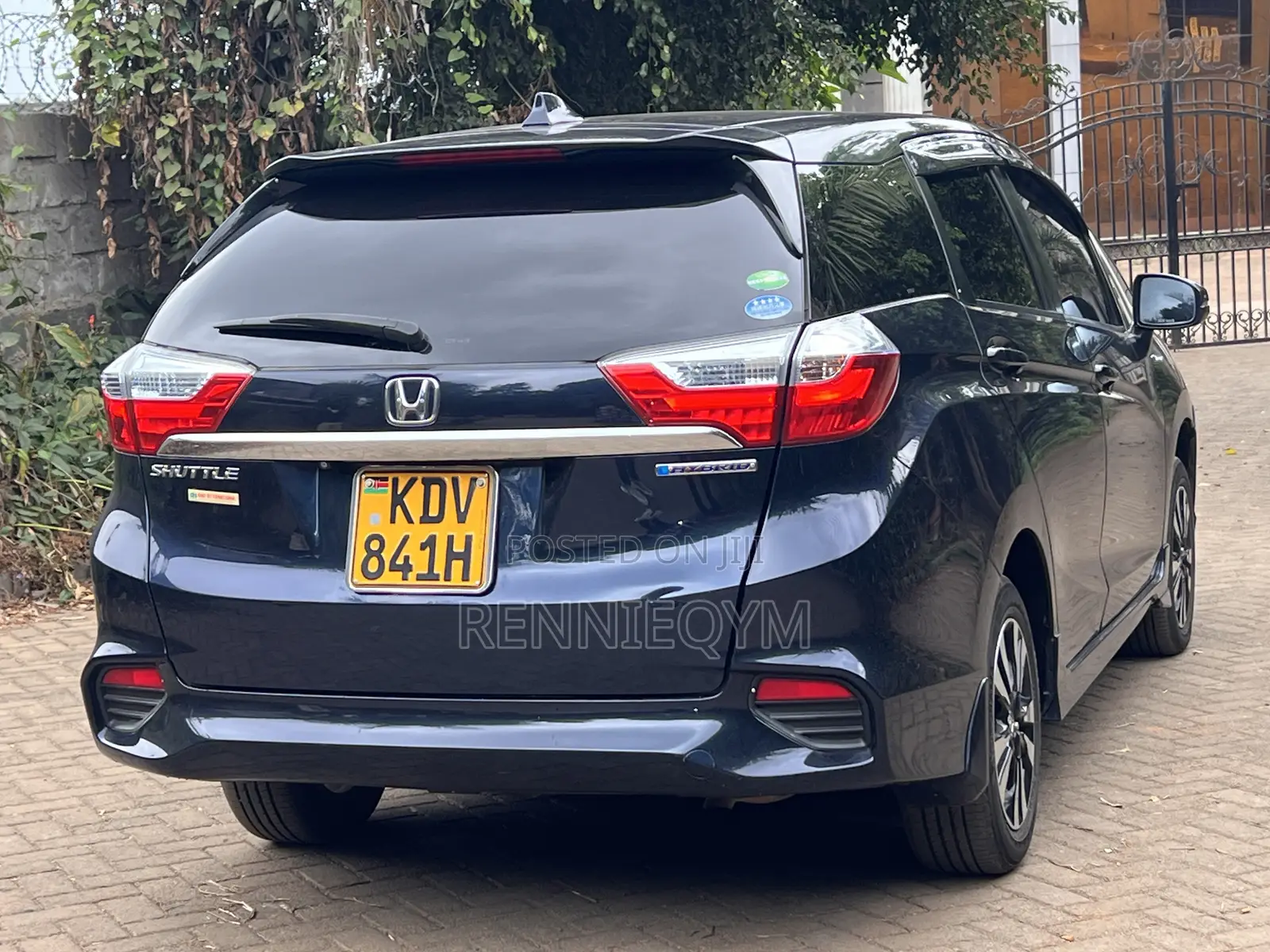Honda Fit Shuttle 1.5 Hybrid 2WD 2018 Blue