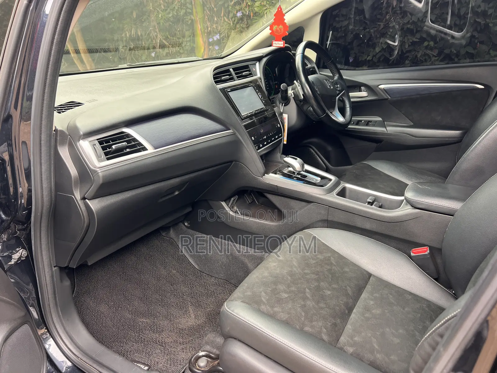 Honda Fit Shuttle 1.5 Hybrid 2WD 2018 Blue