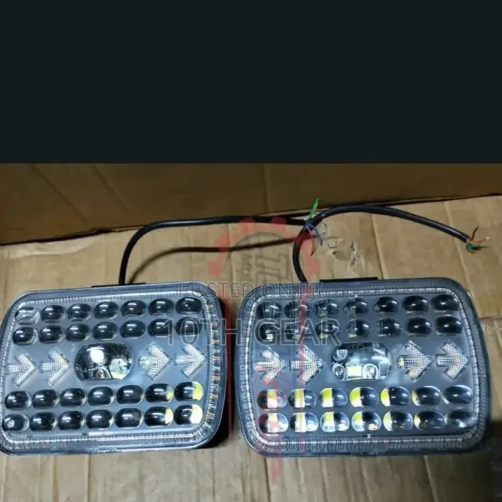 Hilux Millenium Headlight Aftermarket Pair
