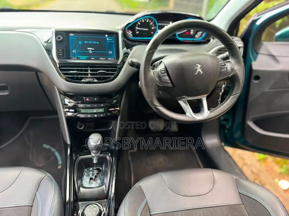 Peugeot 2008 2019 Blue