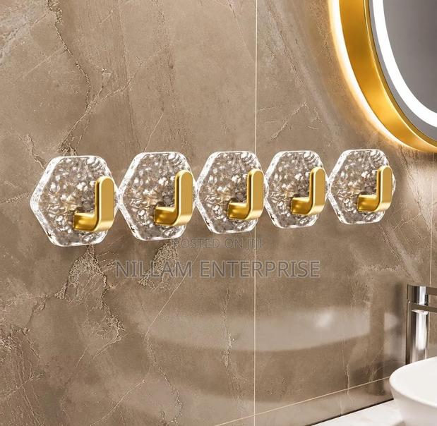 Set of 5 Acrylic Hooks* - thumbnail 3